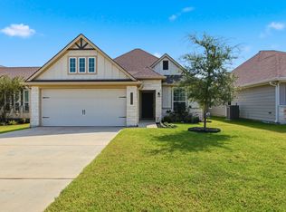 10635 Natural Pond Rd, College Station, TX 77845