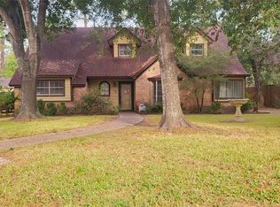 702 Loire Ln, Houston, TX 77090