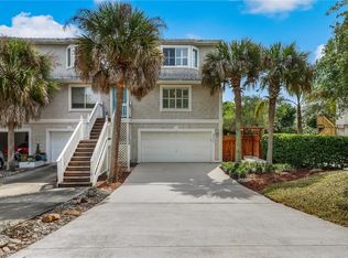 3046C 1st Ave, Fernandina Beach, FL 32034