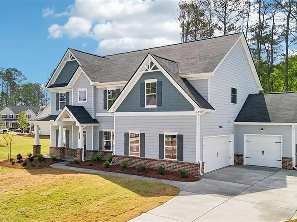 3633 Squires Park Ln, Loganville, GA 30052