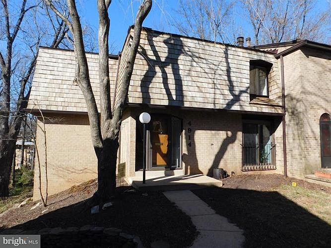 1st image of 4914 Sauquoit Ln
