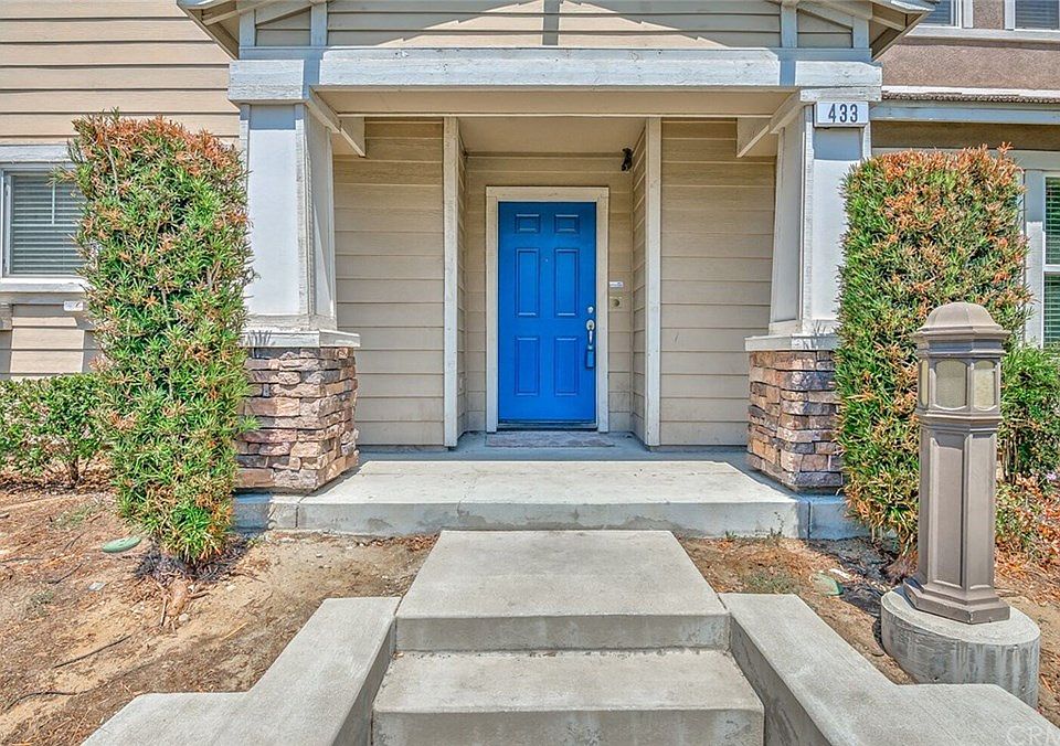 1st image of 433 N Placer Privado