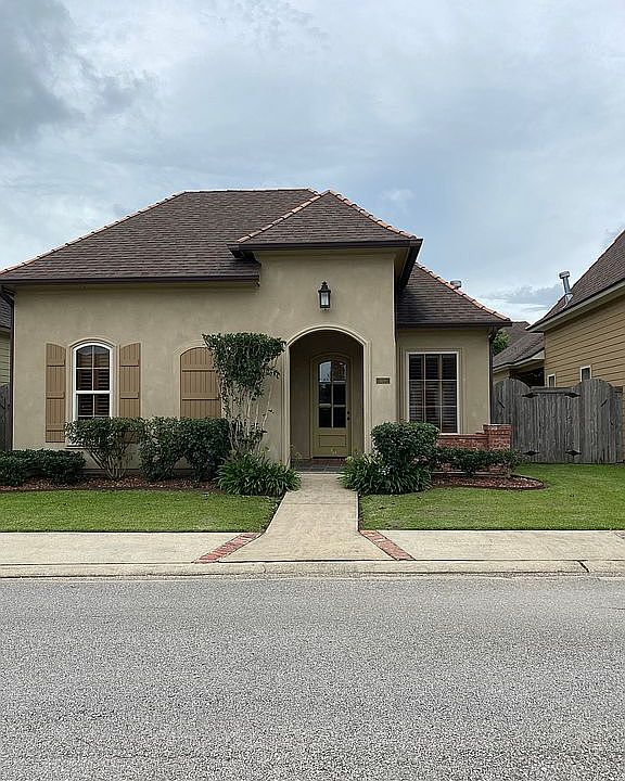 1st image of 109 Ocean Cliff Ln