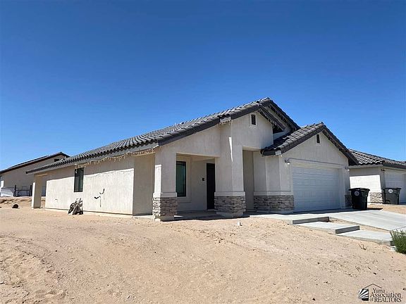 2nd image of 4201 E Los Olivos Dr