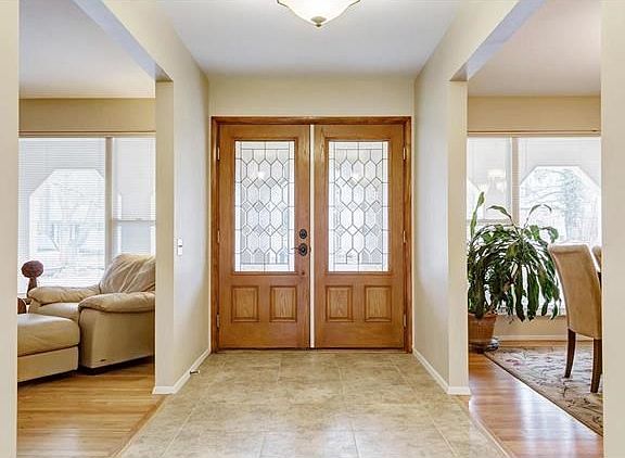 3rd image of 1641 Parquet Ct