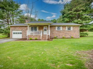 18345 Adare Ln, Abingdon, VA 24210