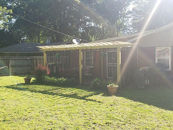 3rd image of 4304 Cherrydale Ave