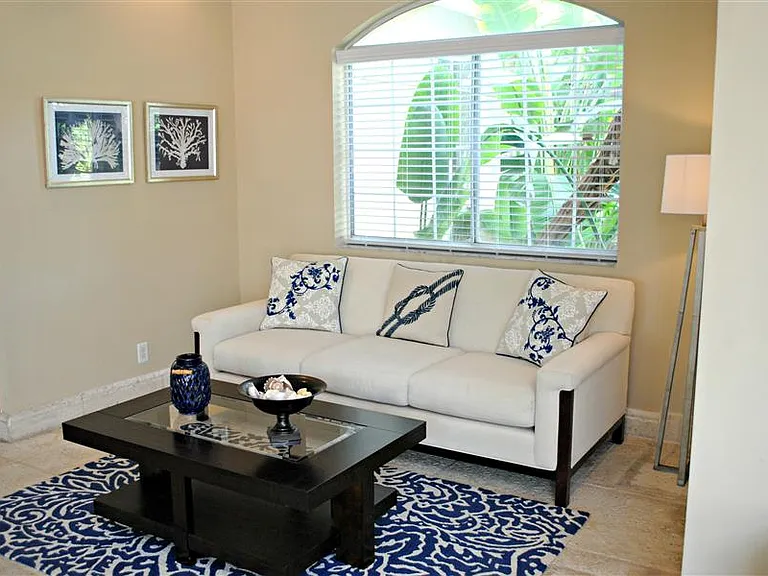 Ocean Reef at Seawalk Pointe Apartments — Photo 7