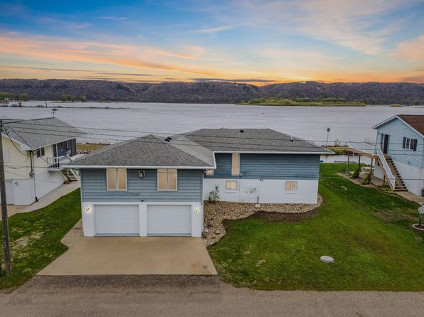 172 Abel Dr, Guttenberg, IA 52052