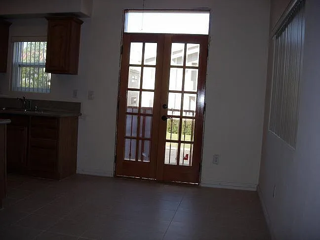 3336 Bagley Ave — Photo 25