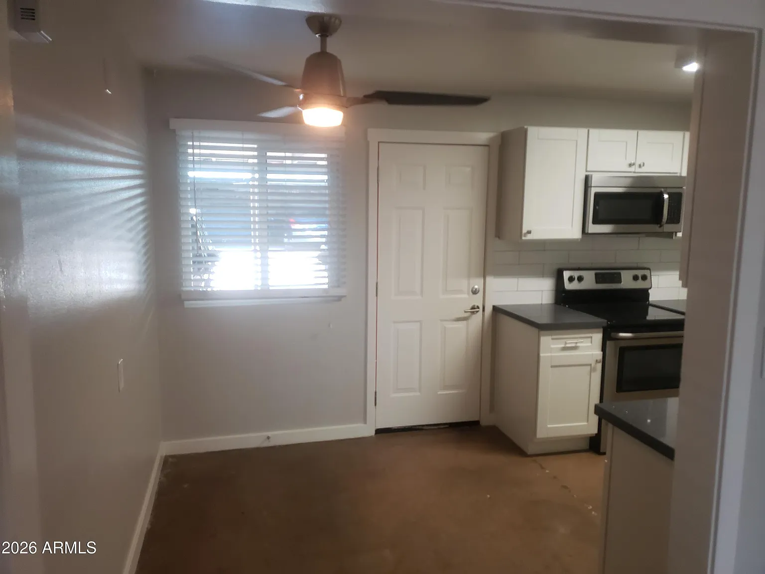 3 bed, 2.0 bath, 1200 sqft, $1,599 — Photo 4