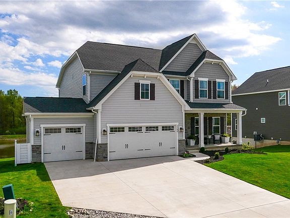 3rd image of 2284 Orchard Cir