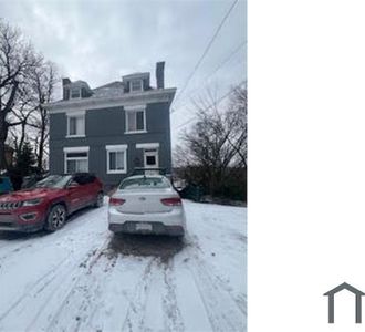 373 W Riverview Ave, Pittsburgh, PA, 15202