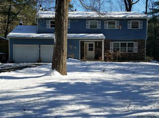 31 Van Tassell Ln, Ballston Spa, NY 12020