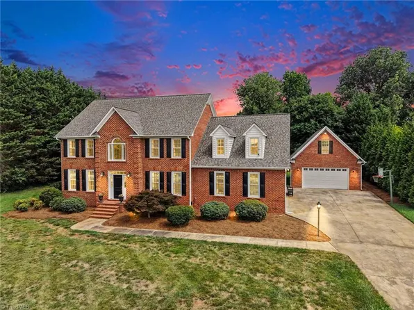 7234 Chapsworth Dr, Trinity, NC 27370