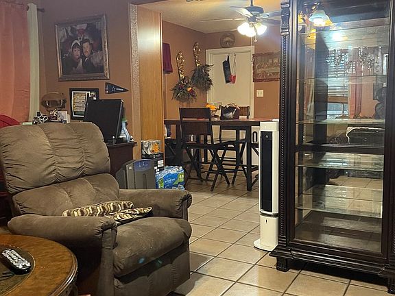 4th image of 2200 Cantera Cir