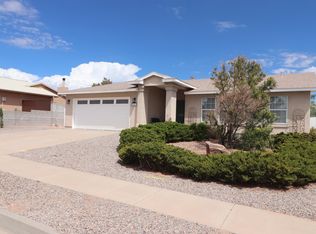 7043 Clark Hills Dr NE, Rio Rancho, NM 87144