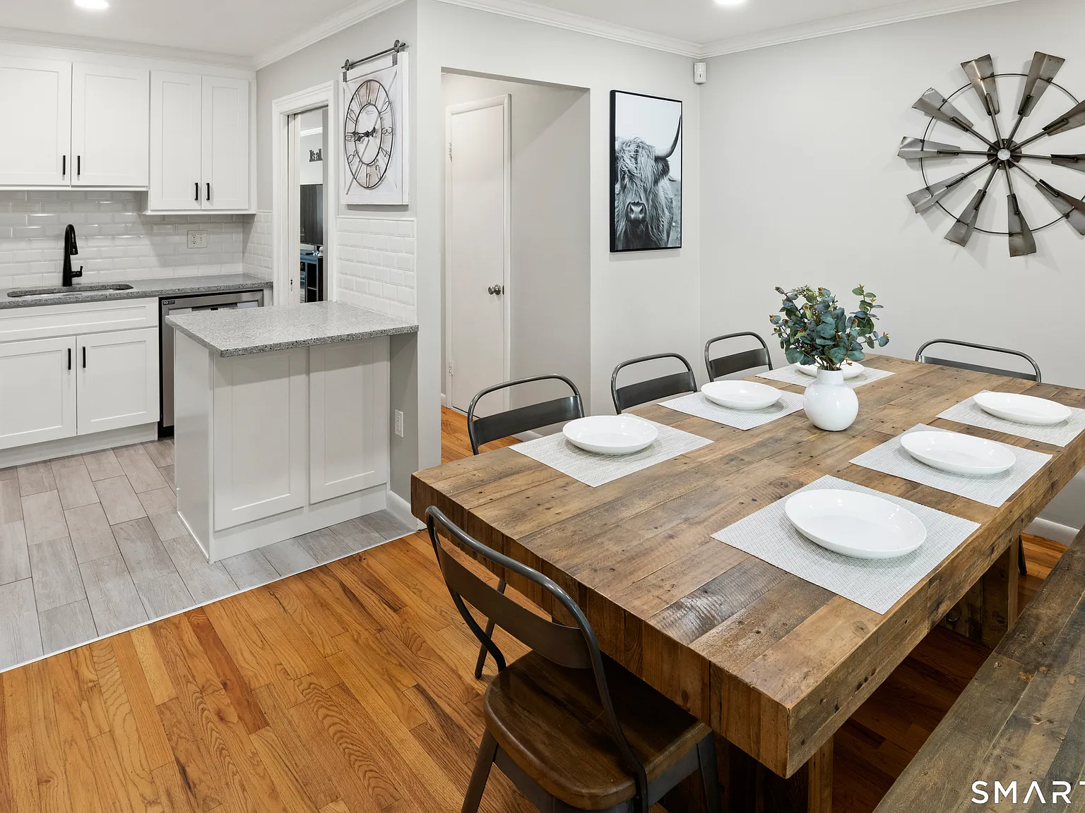 2 bed, 1.5 bath, 1260 sqft, $3,250 — Photo 4