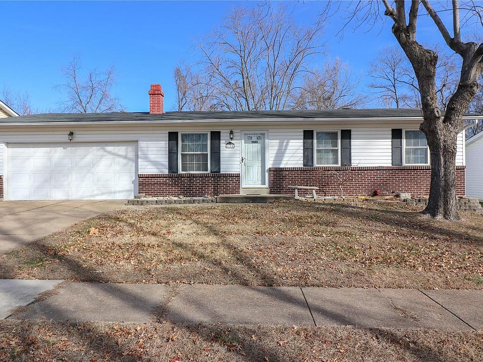 1st image of 455 Burncoate Dr