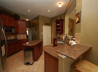 2909 Summer Cape Ct, League City, TX 77573