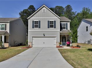 5614 Cricket Melody Ln, Flowery Branch, GA 30542