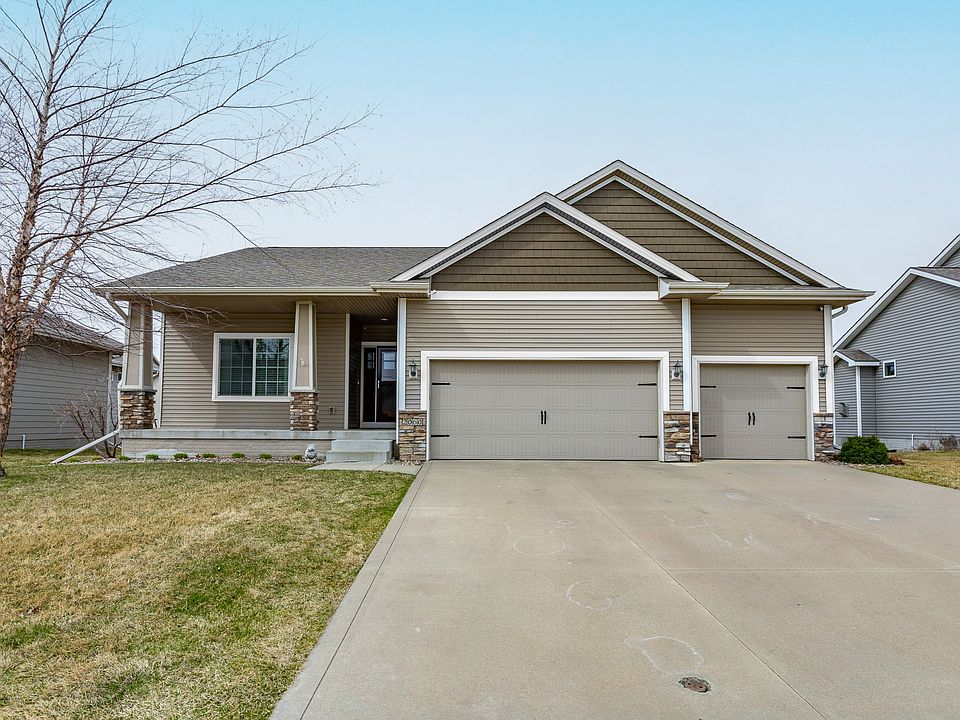 1st image of 2060 SE Parkview Crossing Dr