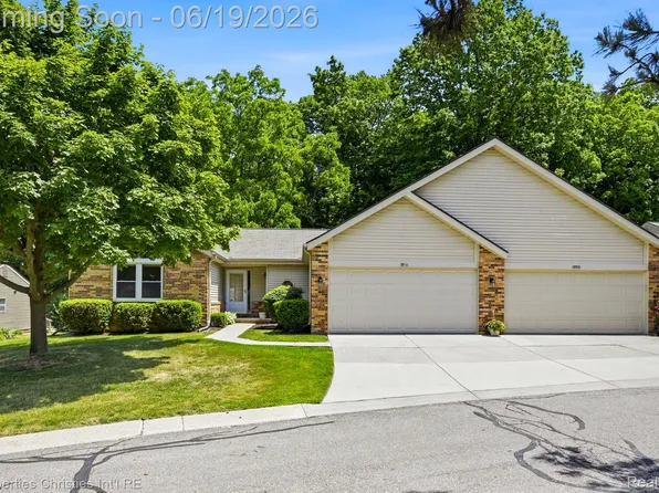 19714 Cardene Way #80, Northville, MI 48167