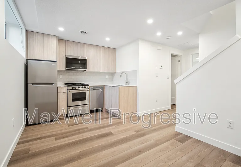 9017 93rd St NW #9005 — Photo 5