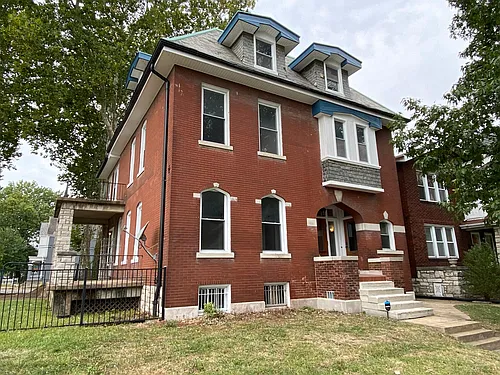 2737 S Kingshighway Blvd #A Photo 1 2737 S Kingshighway Blvd #A Photo 1