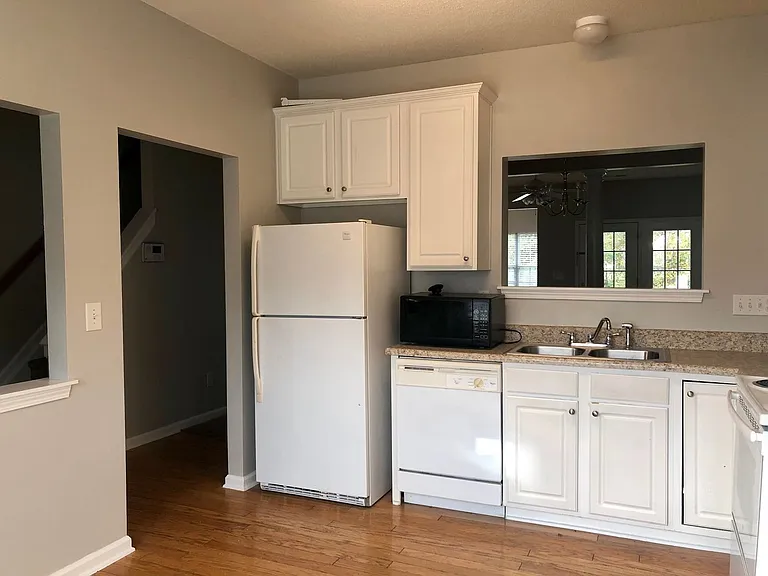 218 Heritage Creek Way — Photo 8
