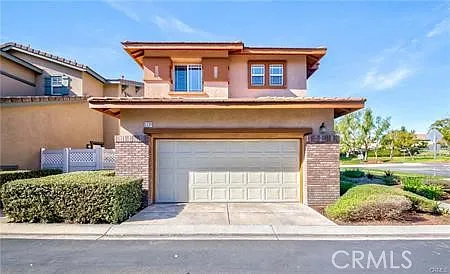 1339 Hewitt Ct — Photo 1