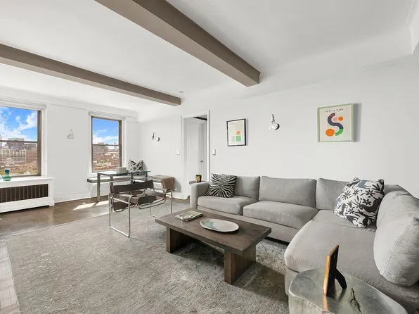 136 Waverly Pl APT 14E, New York, NY 10014