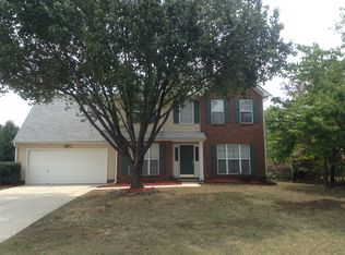 14300 Southbridge Forest Dr, Charlotte, NC 28273