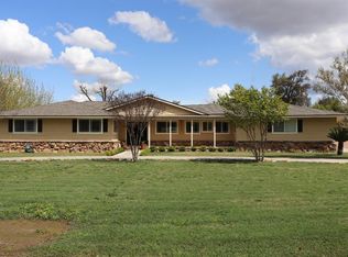 5747 E Waverly Ln, Fresno, CA