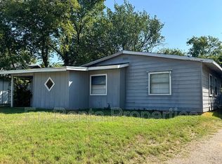2906 Birch Park Dr, Richland Hills, TX 76118