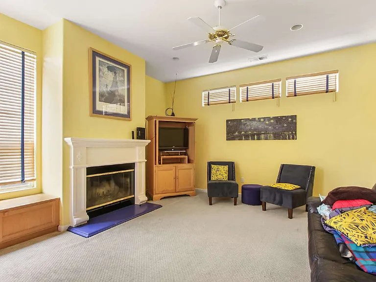 1812 Tahoe Pl — Photo 9
