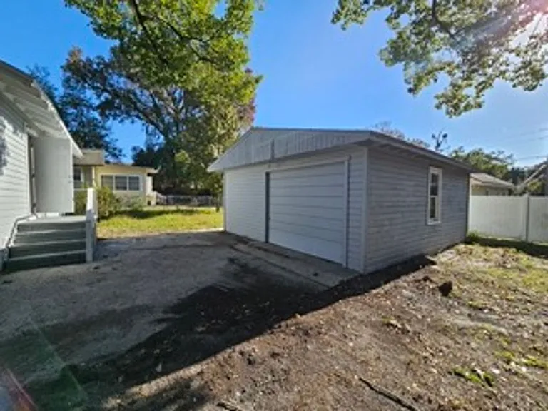 646 Escambia St — Photo 13