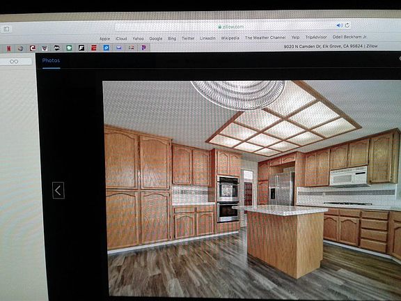 3rd image of 9020 N Camden Dr