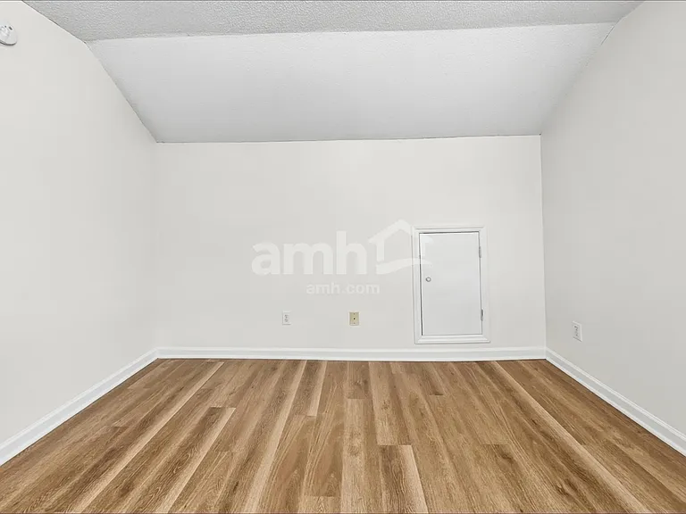 5320 Sahalee Way — Photo 12