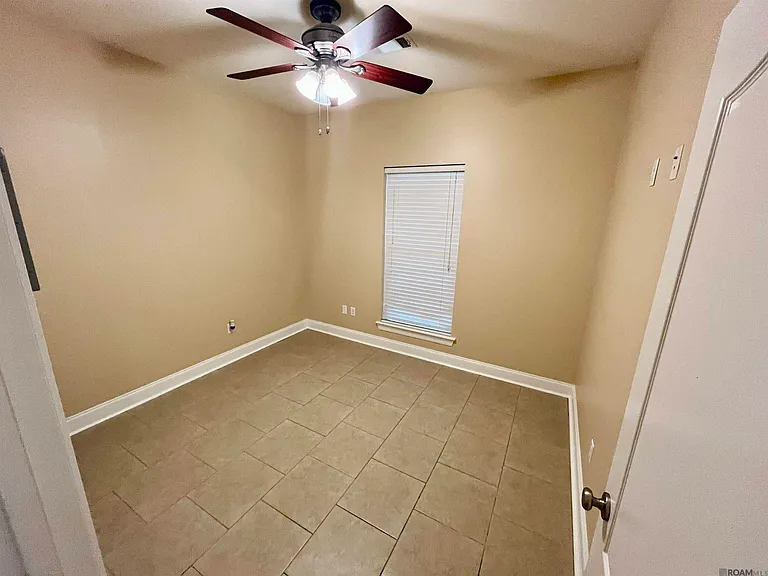 21253 Carson Rd — Photo 5