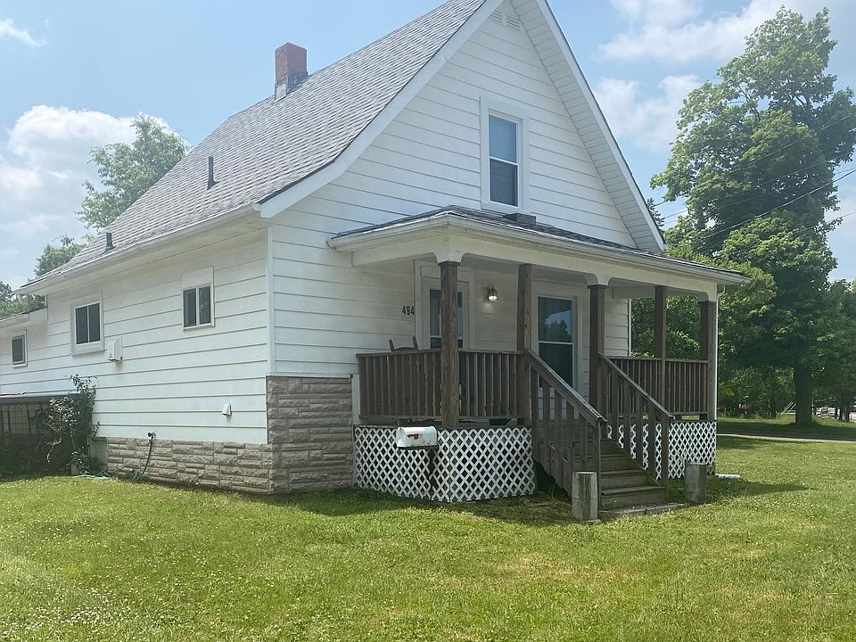 1st image of 494 Lafayette Rd