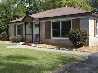 822 N River Rd, McHenry, IL 60051