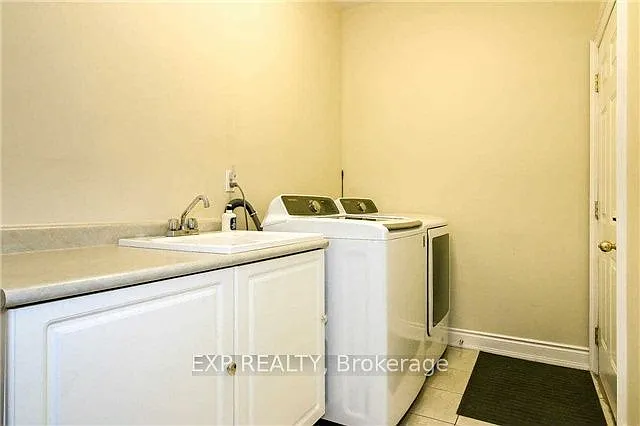 108 Hollywood Hill Cir — Photo 11