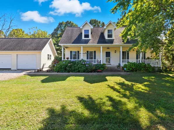 5826 Highway 17, Yukon, MO 65589