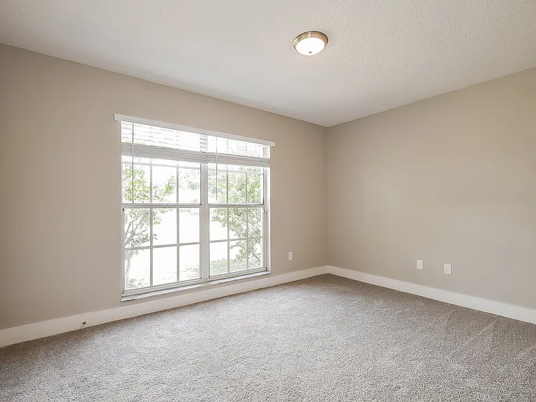 8562 Fort Thomas Way — Photo 14