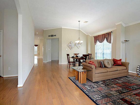 2nd image of 20702 Deauville Dr