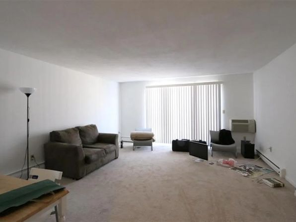 49 Belmont St #3