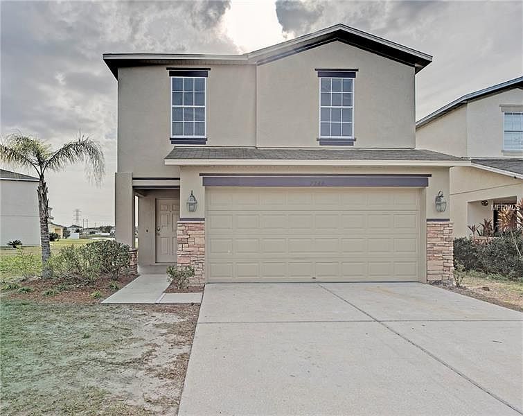 1st image of 7749 Carriage Pointe Dr