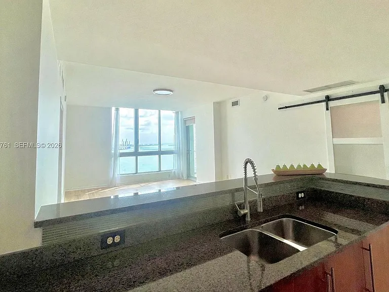 300 S Biscayne Blvd #T-2012 — Photo 3
