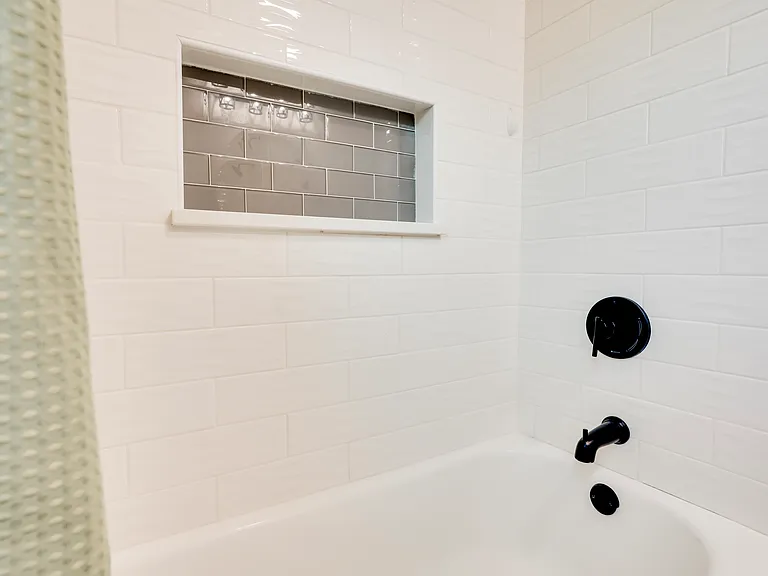 1830 Oconnell Ave — Photo 19